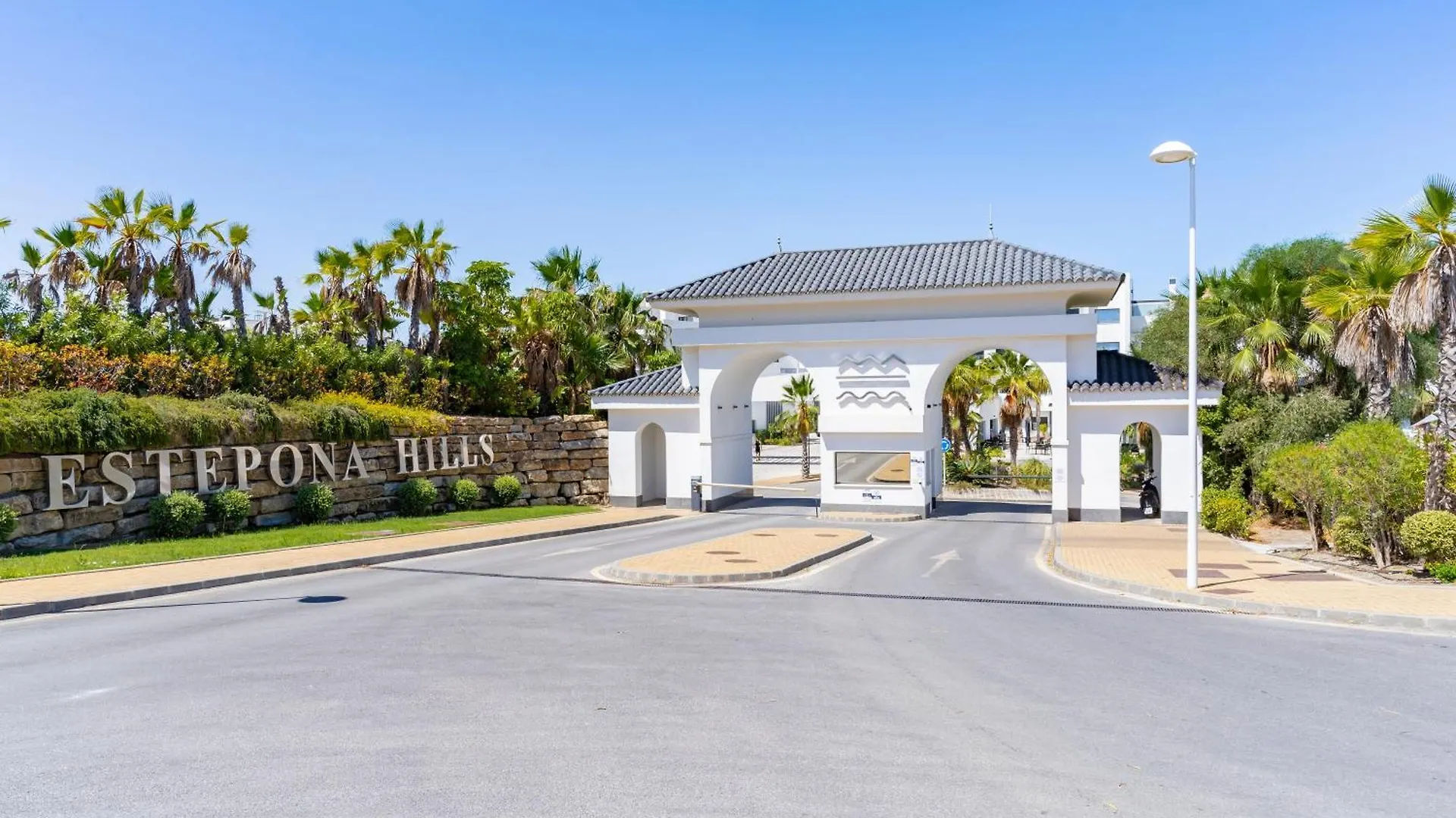 Luxury Penthouse With Ocean Views Apartment Estepona