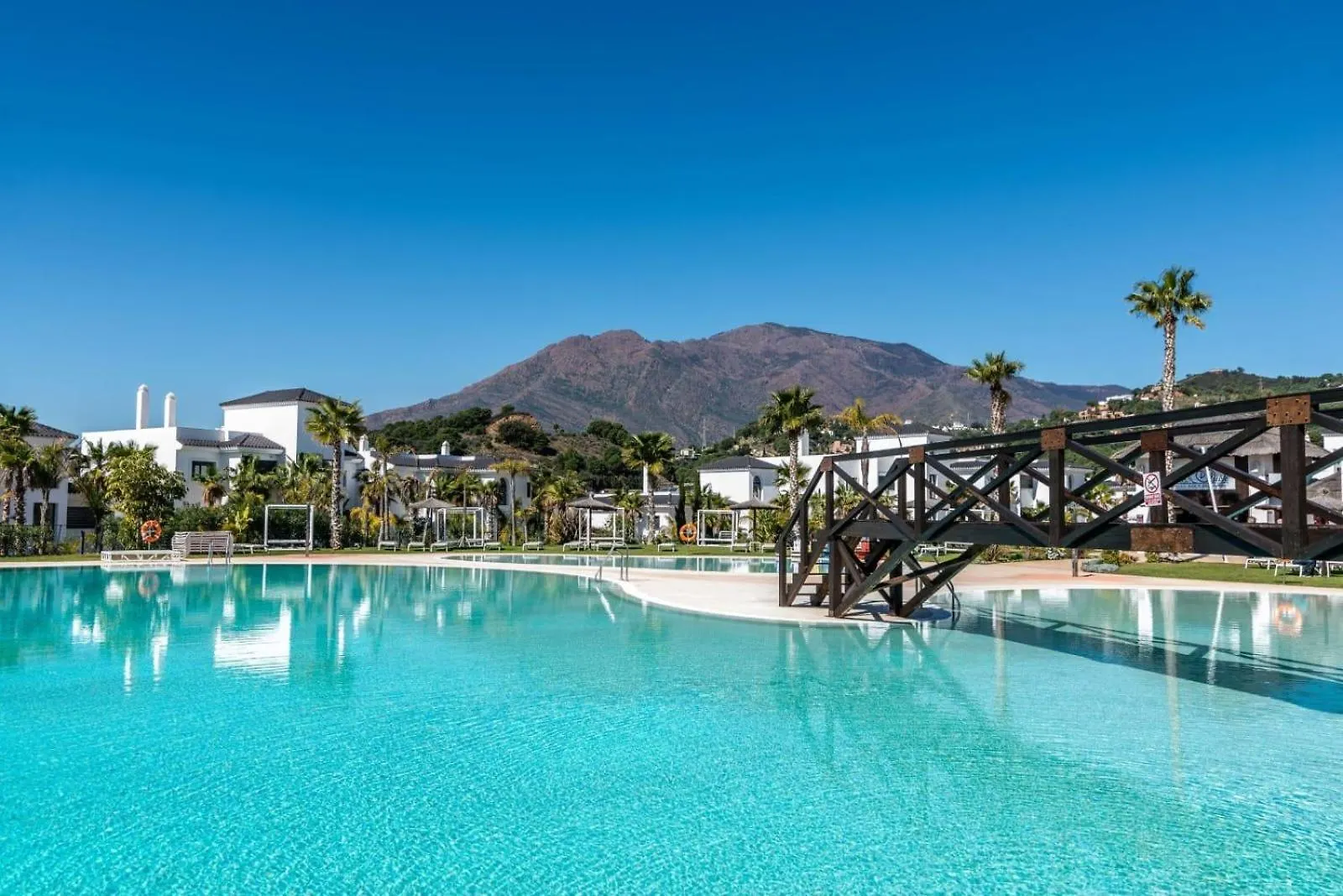 Luxury Penthouse With Ocean Views Apartment Estepona 0*,  Spain
